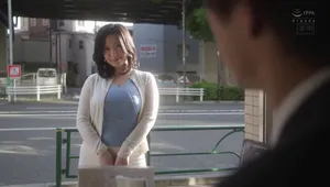ông chồng yếu không làm lên đỉnh, người vợ lên mạng tìm trai trẻ phang khỏe